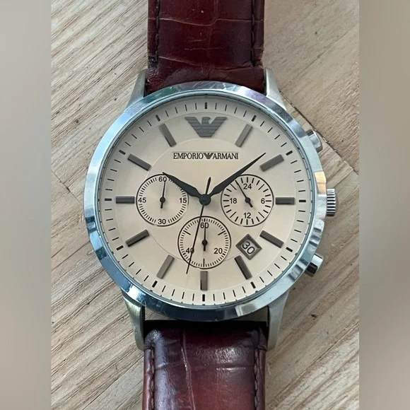 Emporio Armani Chronograph Rare Vintage Men’s Watch Cream Dial Leather Strap